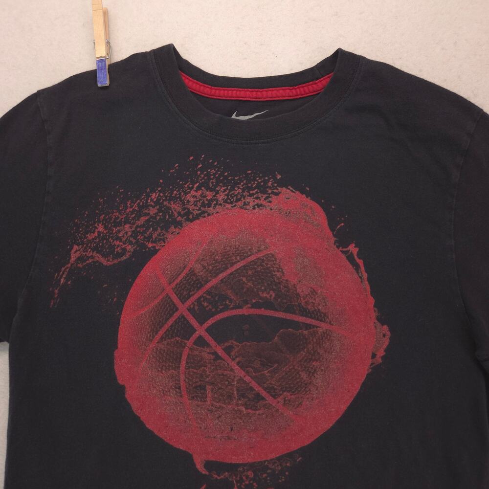 Nike Basketball Crew Neck Graphic Short Sleeve T Shirt Mens Size Small S Black
